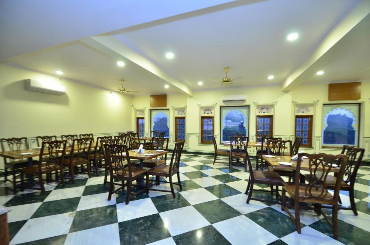Aaram Mahal By Pachar Group Hotel 4*